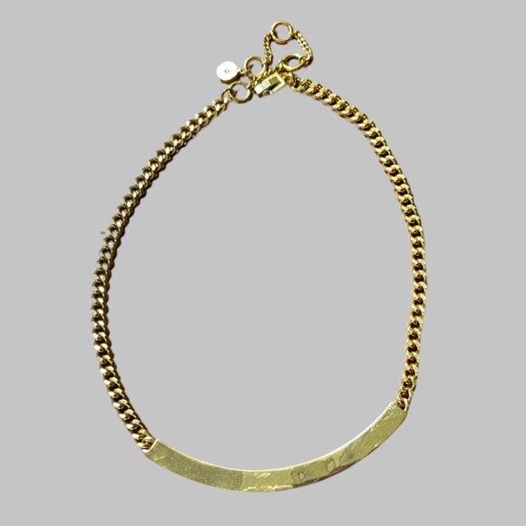 Vintage Givenchy gold tone necklace with segmental arch measure 3.5” - Picture 3 of 7